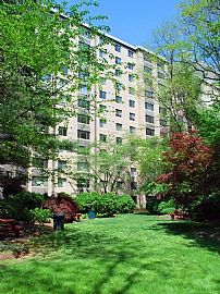 3 Bd/2 Bath Highly Ranked Fairfax County in Falls Church, VA (Photo 5 of 5)