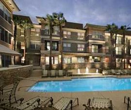 Mins to Kierland Commons! Washer/dryer I in Phoenix, AZ