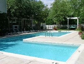 2 Bd/2 Bath Make Preserve at Carol Strea in Carol Stream, IL (Photo 4 of 5)