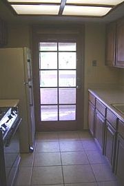 Charming 2br/2ba Condo in Scottsdale, AZ (Photo 4 of 5)