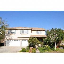 Great 4 Bedroom Home in Sierra Lakes Gol in Fontana, CA