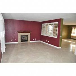 Great 4 Bedroom Home in Sierra Lakes Gol in Fontana, CA (Photo 4 of 5)