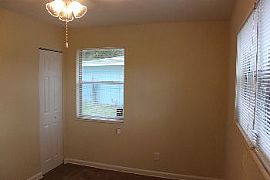 4614 Effingham Rd, 32208 - No App Fee! in Jacksonville, FL (Photo 4 of 5)