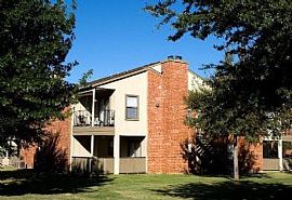 2 Bd/1 Bath Minutes From Vista Ridge Mal in Lewisville, TX (Photo 2 of 4)
