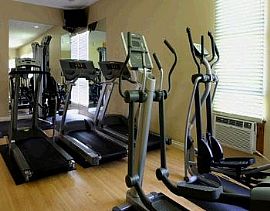 2 Bedroom Apartment at The Village at Gr in Northridge, CA (Photo 3 of 3)