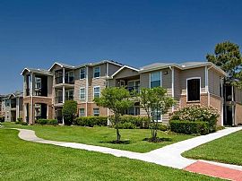 2 Bd/2 Bath Great Location, Pet Friendly in Houston, TX (Photo 5 of 5)