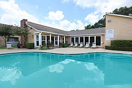 3 Bd/2 Bath Apartments Currently Availab in Clute, TX (Photo 4 of 5)