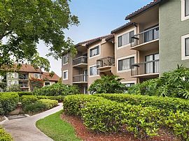 2 Bd/2 Bath Beautiful Living in Boca Rat in Boca Raton, FL (Photo 5 of 5)