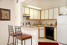 2 Bd/1 Bath 1bd Look and Lease and Your in Phoenix, AZ (Photo 2 of 5)