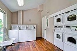 2 Bd/1 Bath Move in By 2/28/2013 and We in Colorado Springs, CO