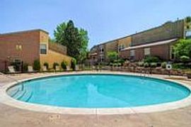 2 Bd/1 Bath Move in By 2/28/2013 and We in Colorado Springs, CO (Photo 5 of 5)