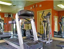 2 Bd/2 Bath Costa Del Sol Offers One And in Hill Country Village, TX (Photo 3 of 5)