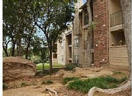 2 Bd/2 Bath Post Oak Place Offers One An in Euless, TX (Photo 3 of 5)