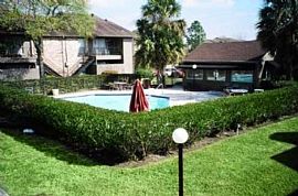 2 Bd/2 Bath Beautiful and Tranquil Homes in Houston, TX (Photo 4 of 5)