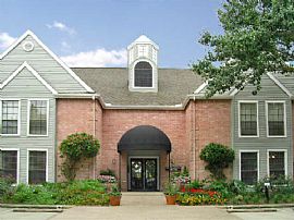 2 Bd/1 Bath The Huntley Offers One and T in Fondren, TX