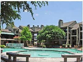 2 Bd/2 Bath Cypress Club Offers One And in Arlington, TX (Photo 2 of 5)