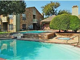 2 Bd/2 Bath Hunter'S Cover Offers One, T in Grand Prairie, TX (Photo 2 of 5)