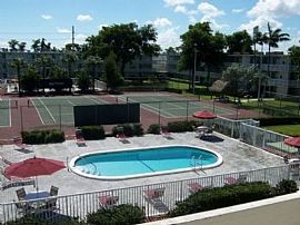 2 Bd/1 Bath Minutes to Florida'S Best Be in Fort Lauderdale, FL (Photo 4 of 5)