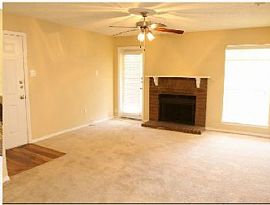 2 Bd/2 Bath Arbors of Euless Offers One in Euless, TX (Photo 3 of 5)