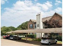 3 Bd/2 Bath Cinnamon Park Offers One, Tw in Arlington, TX (Photo 3 of 5)