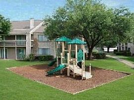 2 Bd/2 Bath Windsprint Offers One, Two, in Arlington, TX (Photo 3 of 5)