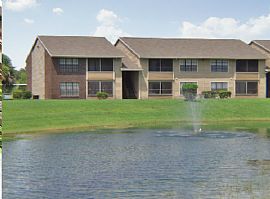 2 Bd/2 Bath Saratoga Apartments Offers O in Melbourne, FL (Photo 2 of 5)