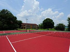 2 Bd/2 Bath Oak Ramble Is Located in The in Tampa, FL (Photo 3 of 5)