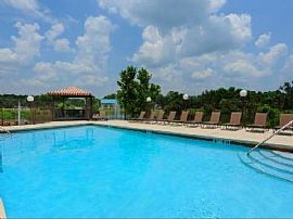 2 Bd/2 Bath Oak Ramble Is Located in The in Tampa, FL (Photo 4 of 5)