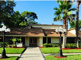 3 Bd/2 Bath Bentley Green Is Located Nea in Jacksonville, FL (Photo 2 of 5)