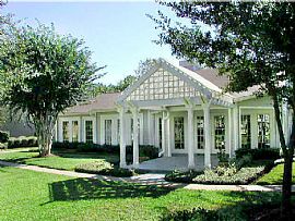 2 Bd/2 Bath Central Park Regency Offers in Cypress, TX (Photo 2 of 5)