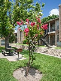 2 Bd/2 Bath Country View Offers One And in Leon Valley, TX