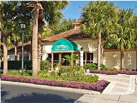 2 Bd/1 Bath South Pointe Offers One And in Tampa, FL (Photo 2 of 5)