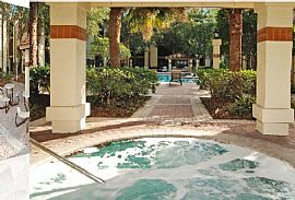 2 Bd/1 Bath South Pointe Offers One And in Tampa, FL (Photo 4 of 5)