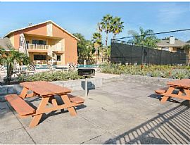 2 Bd/2 Bath Waters Edge Offers Studio, O in Tampa, FL (Photo 2 of 5)