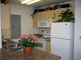 Senior Living at Its Finest in Phoenix, in Phoenix, AZ (Photo 2 of 5)