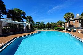 1 Bd/1 Bath Beach Living Close to Severa in Daytona Beach, FL (Photo 4 of 5)