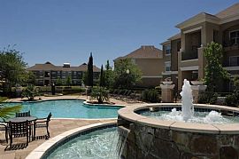 1 Bd/1 Bath Gourmet Kitchens, Stainless in Roanoke, TX (Photo 3 of 5)