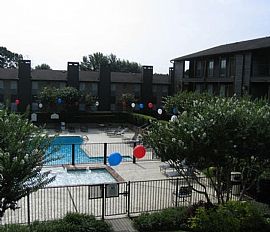 2 Bd/2 Bath Commerce Park - Come Home To in Houston, TX