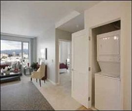 2 Bedroom Oakland Apt with Washer and Dryer in Oakland, CA (Photo 4 of 5)