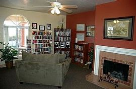 2 Bd/2 Bath Countless Amenities Just Min in Bullhead City, AZ (Photo 2 of 5)