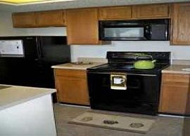 2 Bed 2 Bath Dallas, Special! $699 Total in Dallas, TX (Photo 2 of 5)