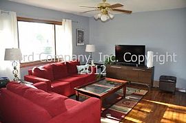 Single Family Rental Home in Crystal in Crystal, MN (Photo 4 of 5)