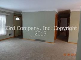 Single Family Rental Home in Hastings in Hastings, MN (Photo 5 of 5)