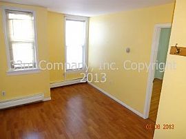 Condo Rental Home in Minneapolis in Minneapolis, MN (Photo 4 of 5)