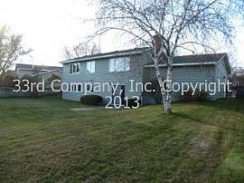 Single Family Rental Home in Cottage Gro in Cottage Grove, MN (Photo 2 of 5)