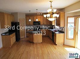 Single Family Rental Home in Shakopee in Shakopee, MN (Photo 3 of 5)