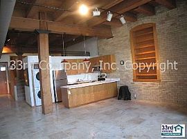 Condo Rental Home in Saint Paul in Saint Paul, MN (Photo 3 of 5)