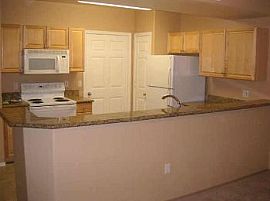 $1300 / 2br - 1222ft - Half Off First Mo in Scottsdale, AZ (Photo 3 of 5)