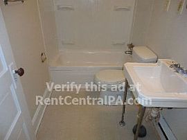 1720 State St #3 in Harrisburg, PA (Photo 3 of 4)