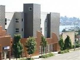 Condo in Great Location in Wallingford, in Greenwood, WA